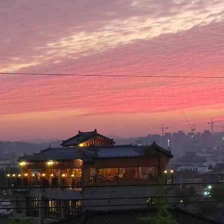 Jeongga Hanok Jeonju Ngoại thất bức ảnh